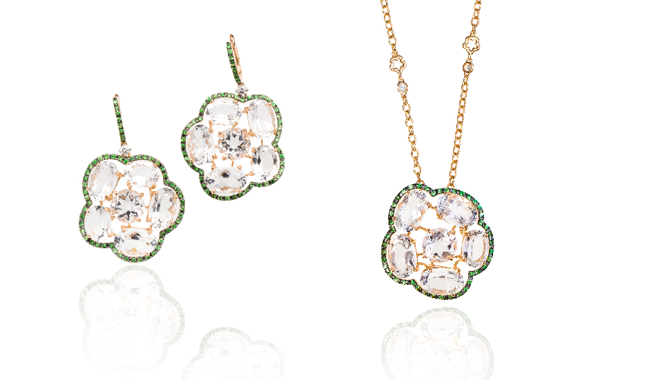 <p>Orecchini e ciondolo in oro rosa 18kt con cristallo di rocca e tsavorite</p>